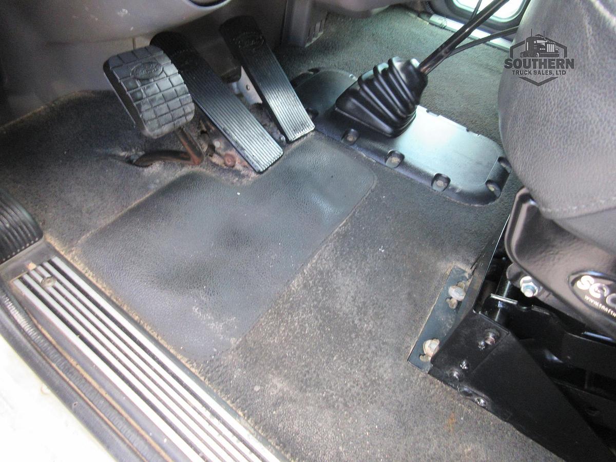 Used 2019 PETERBILT 389