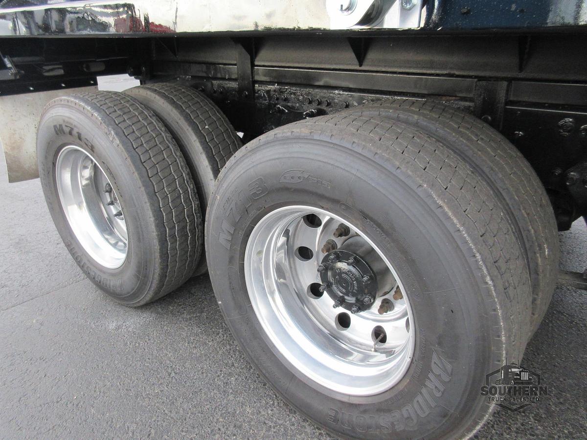 Used 2020 FREIGHTLINER CASCADIA 126