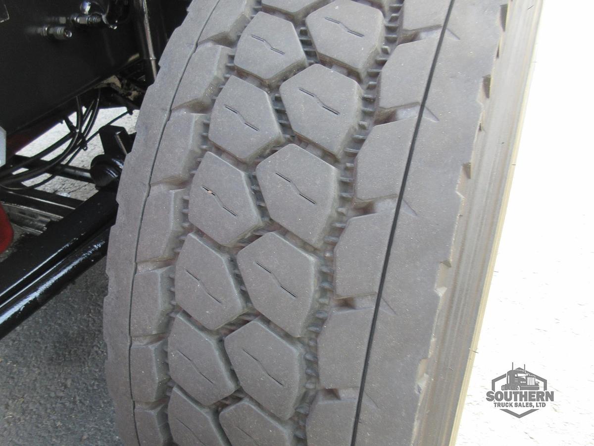 Used 2021 PETERBILT 567