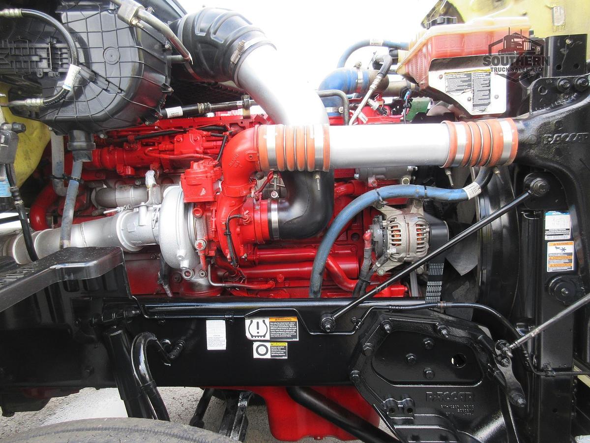 Used 2020 PETERBILT 567