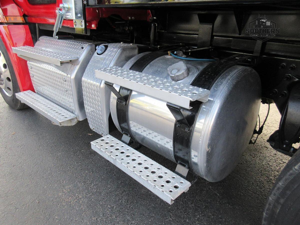 Used 2020 FREIGHTLINER CASCADIA 126