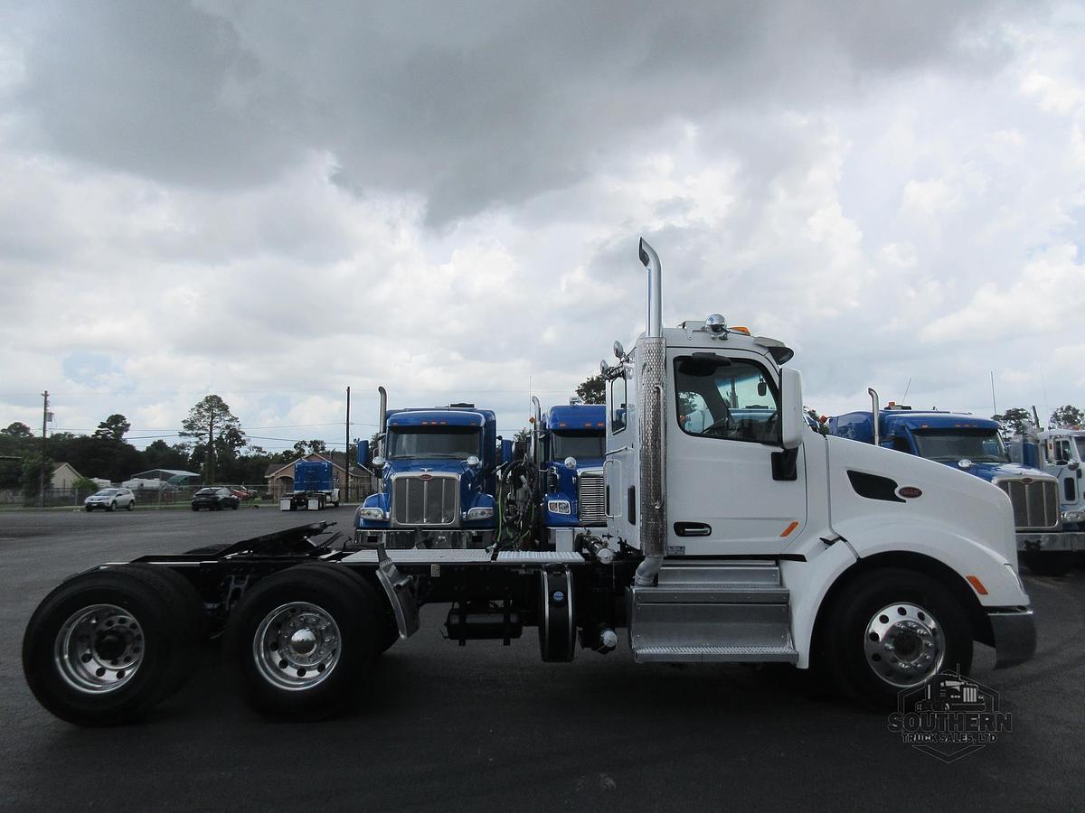 Used 2018 PETERBILT 579