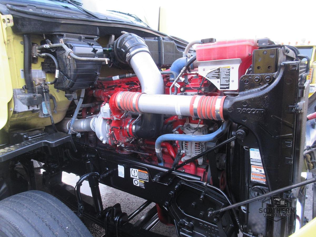 Used 2020 PETERBILT 567