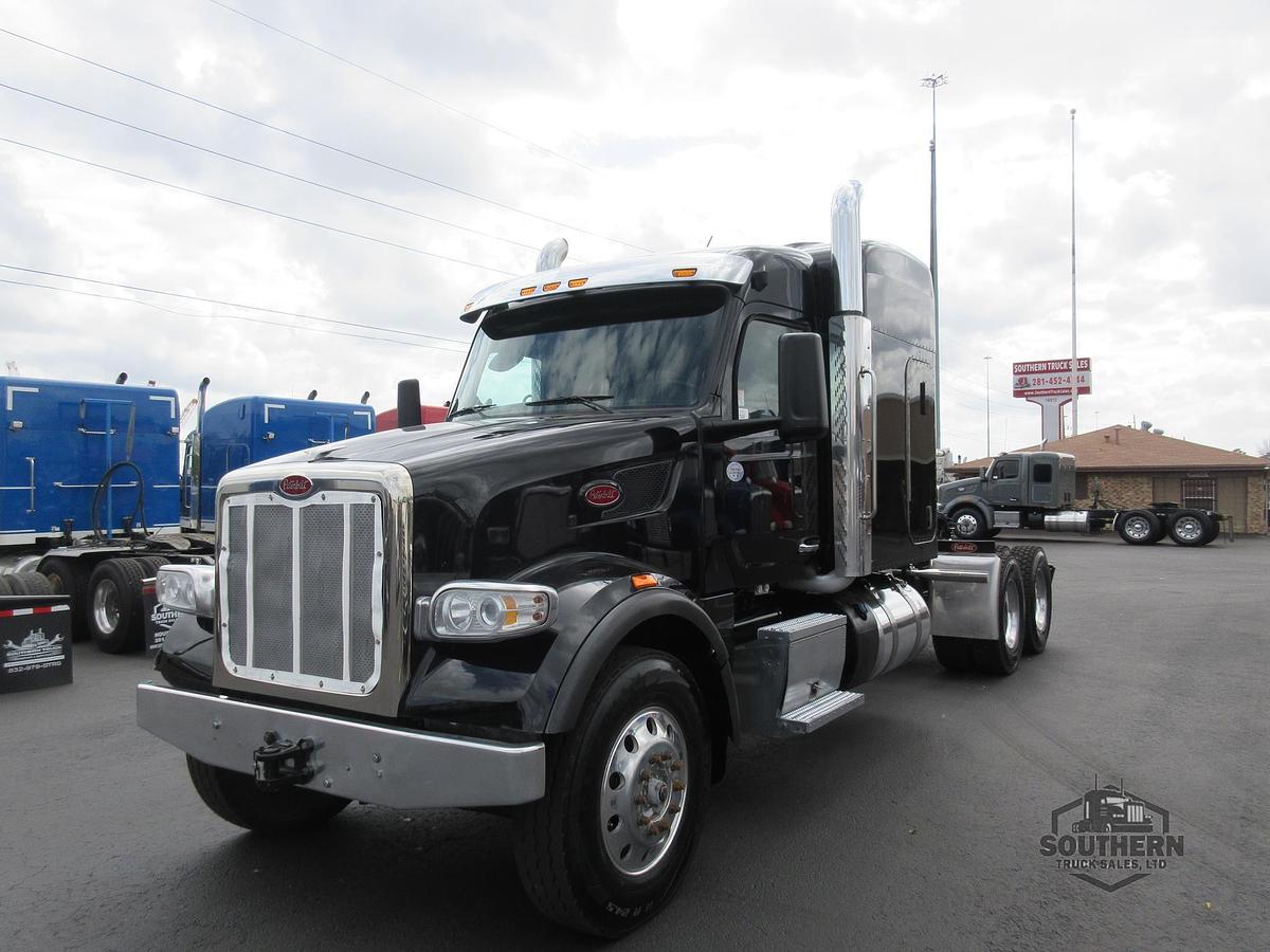 Used 2023 PETERBILT 567