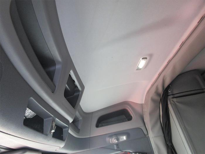 Used 2015 PETERBILT 579