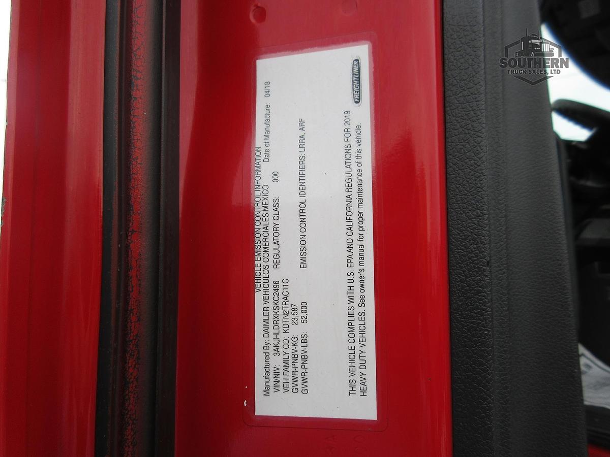 Used 2019 FREIGHTLINER CASCADIA 126