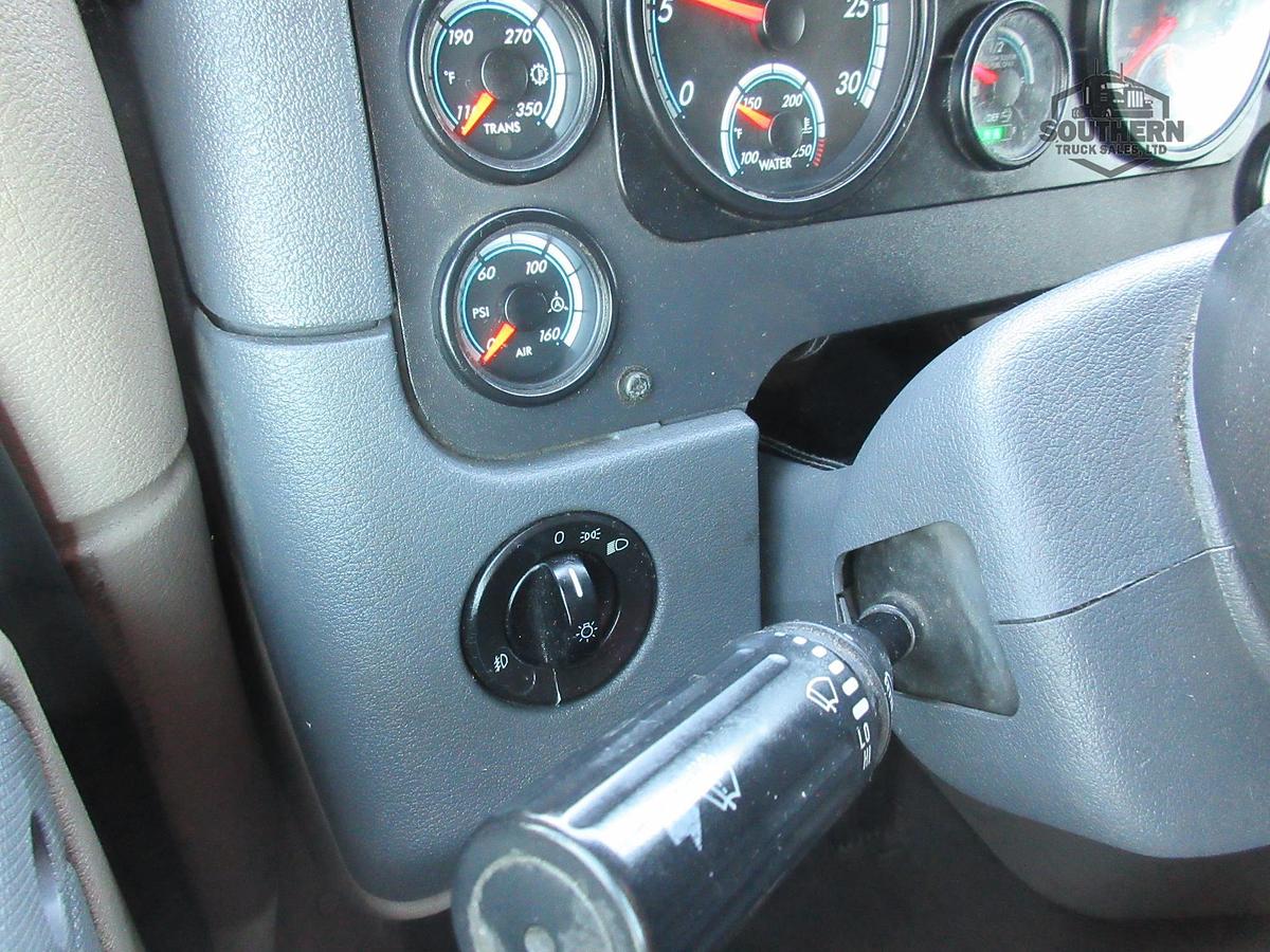 Used 2018 FREIGHTLINER CASCADIA 125