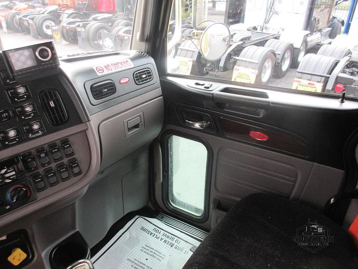 Used 2017 PETERBILT 367