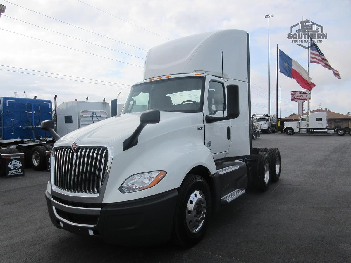Used 2021 INTERNATIONAL LT