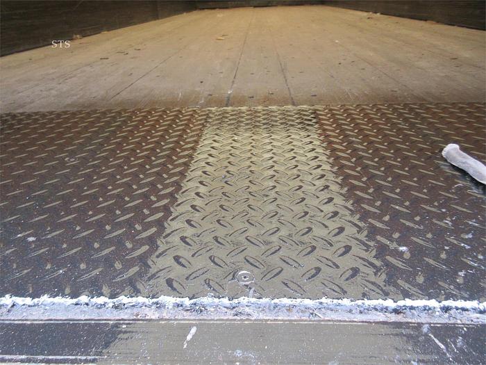 Used 2014 FREIGHTLINER BUSINESS CLASS M2 106