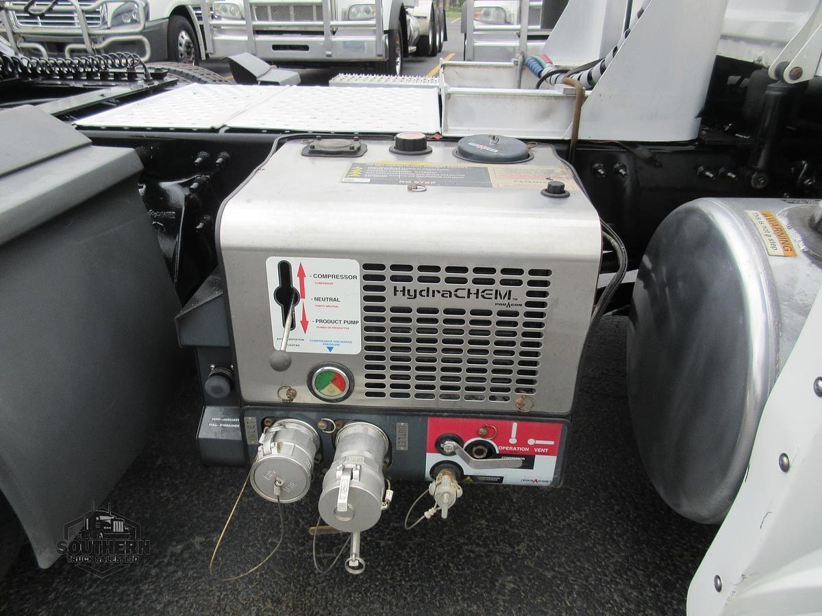 Used 2020 FREIGHTLINER CASCADIA 126