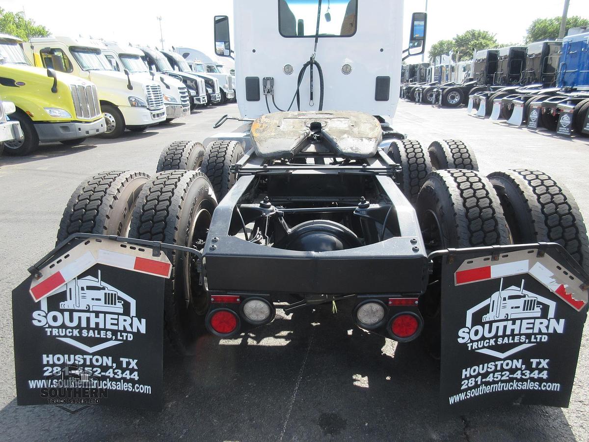 Used 2021 PETERBILT 579