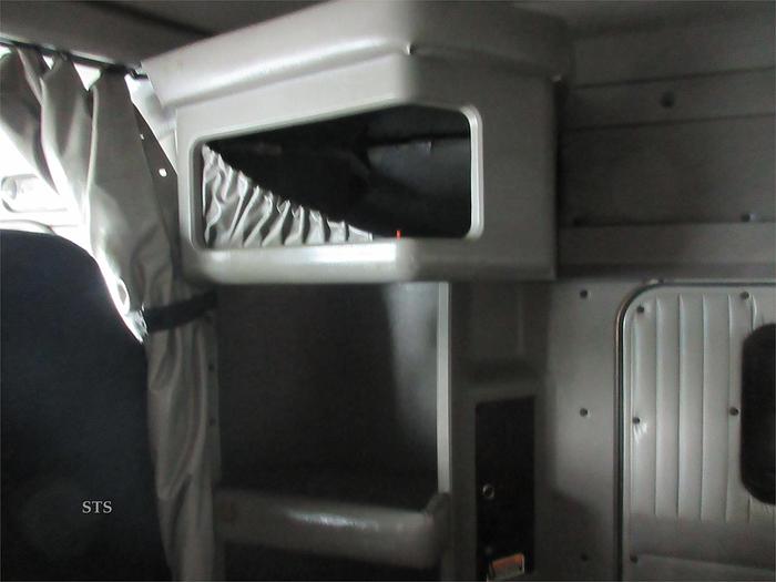 Used 2012 KENWORTH T660