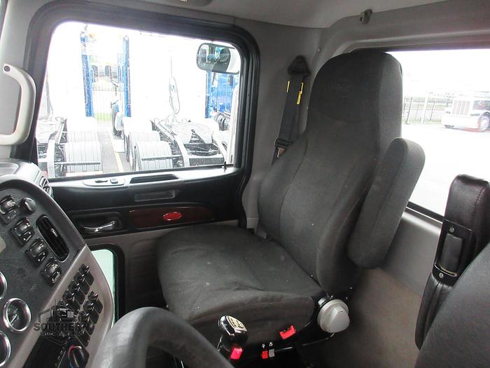 Used 2019 PETERBILT 389