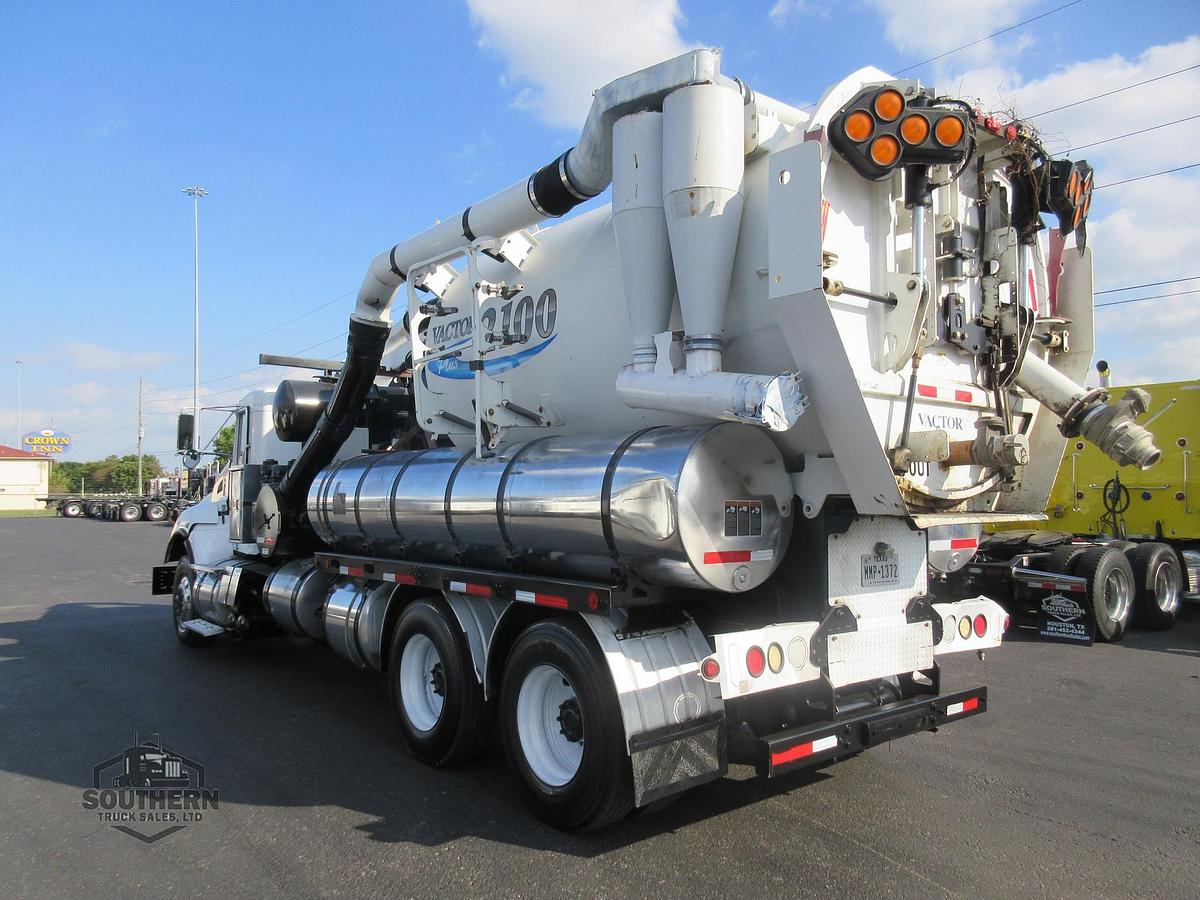 Used 2013 KENWORTH T440