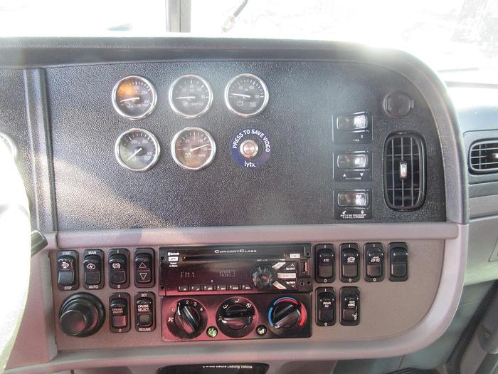 Used 2014 PETERBILT 389