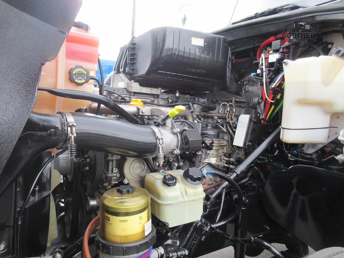 Used 2019 FREIGHTLINER CORONADO 122 SD