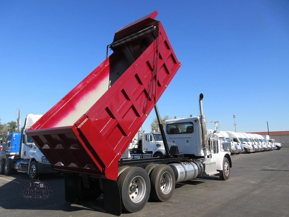 Used 2019 PETERBILT 389