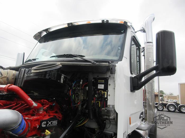 Used 2019 PETERBILT 567