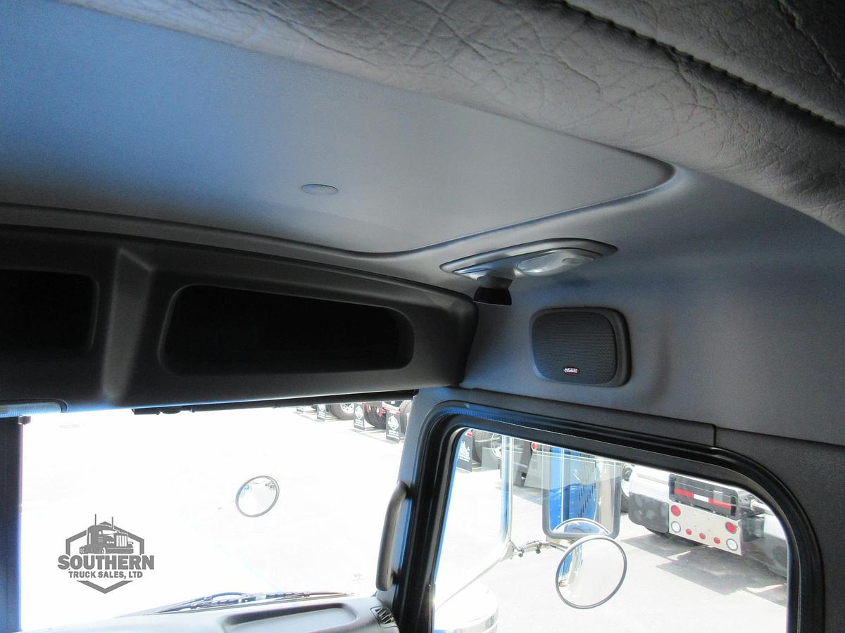 Used 2019 PETERBILT 389