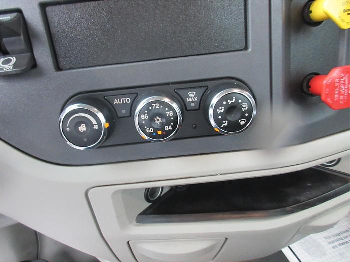 Used 2020 PETERBILT 579