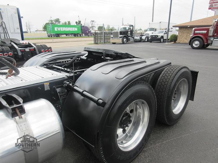 Used 2019 PETERBILT 567