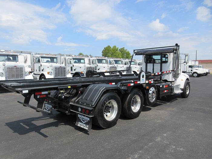 Used 2013 PETERBILT 348