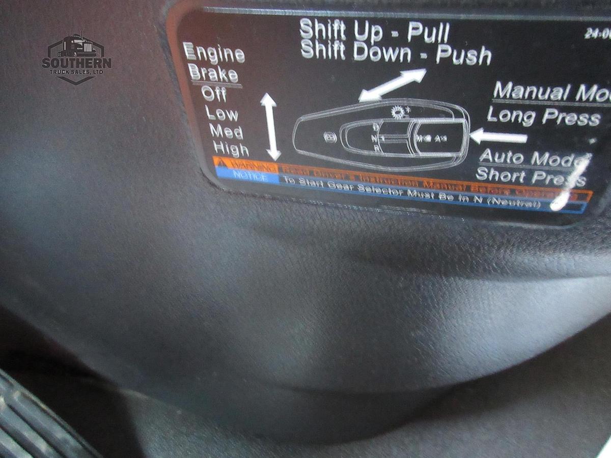 Used 2020 FREIGHTLINER CASCADIA 126