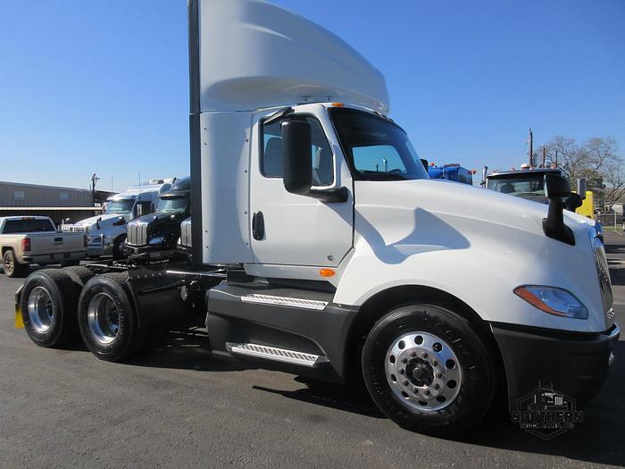Used 2021 INTERNATIONAL LT