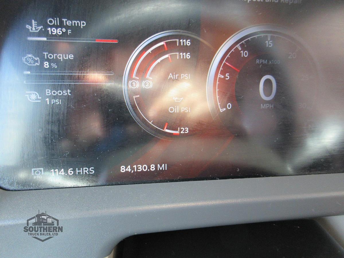 Used 2025 PETERBILT 567