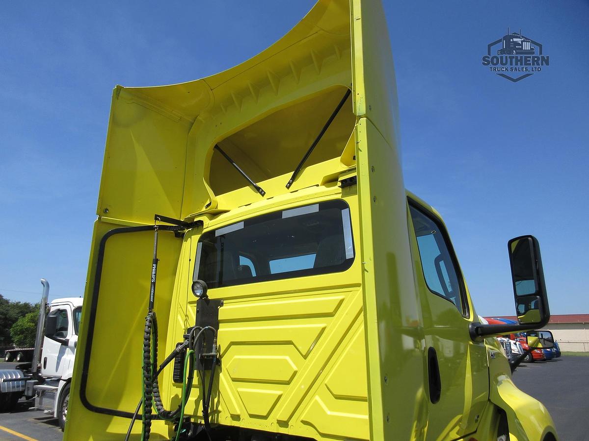 Used 2023 INTERNATIONAL LT