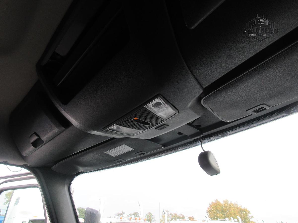 Used 2020 FREIGHTLINER CASCADIA 126