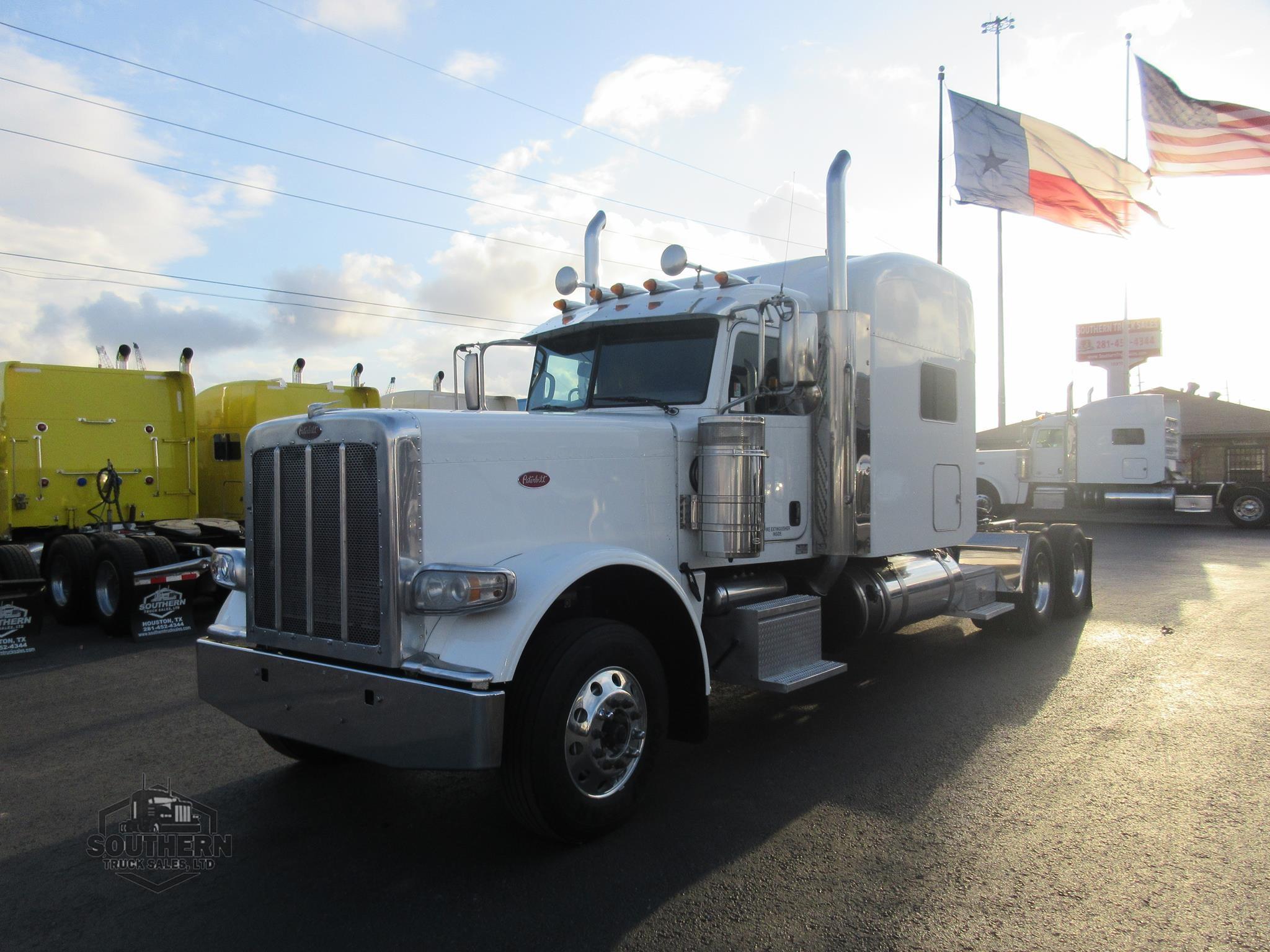 Used 2018 PETERBILT 389