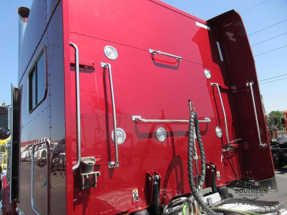 Used 2019 PETERBILT 389