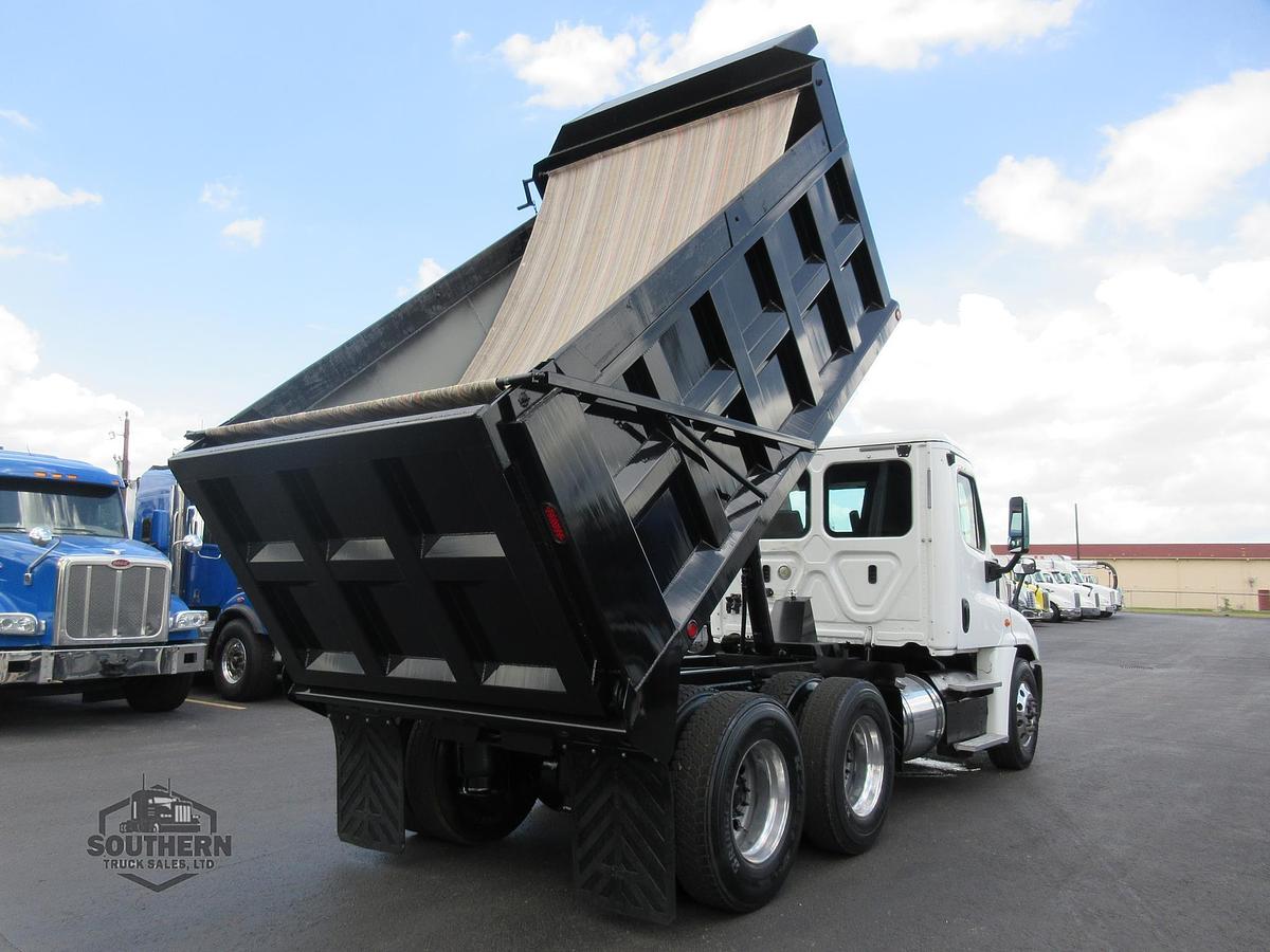 Used 2019 FREIGHTLINER CASCADIA 125