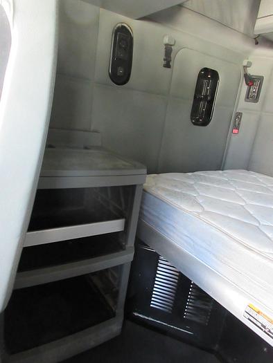 Used 2021 KENWORTH T880