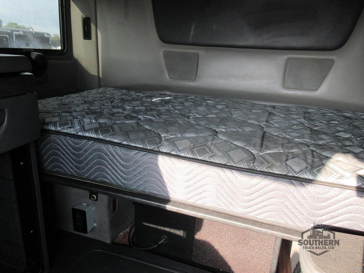 Used 2023 INTERNATIONAL LT