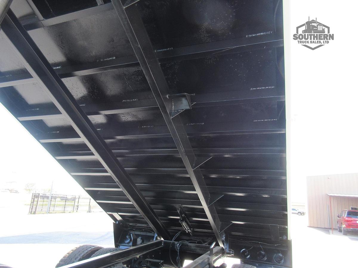 Used 2020 FREIGHTLINER CASCADIA 125