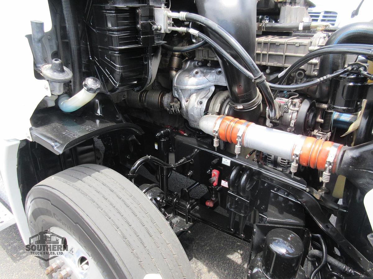 Used 2018 FREIGHTLINER CASCADIA 125