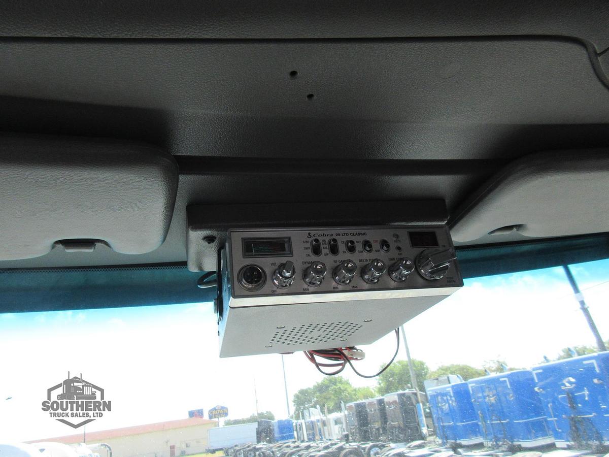 Used 2025 PETERBILT 567