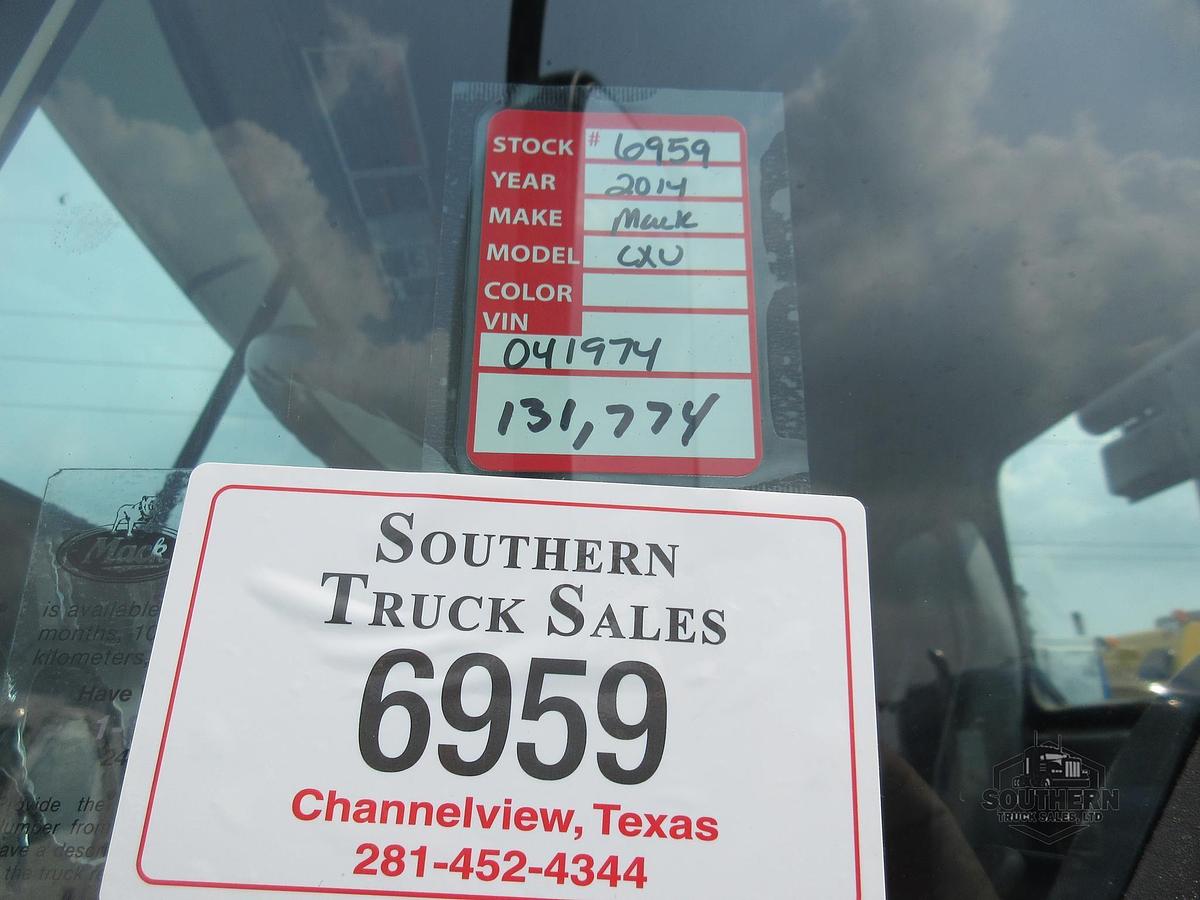 Used 2014 MACK PINNACLE CXU613