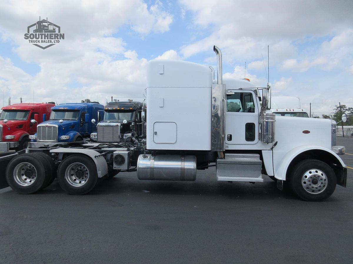 Used 2019 PETERBILT 389