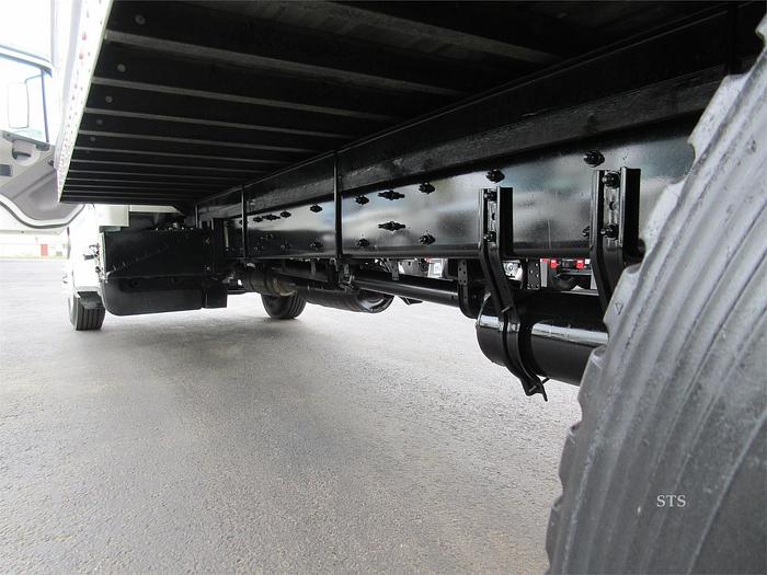 Used 2017 FREIGHTLINER BUSINESS CLASS M2 106