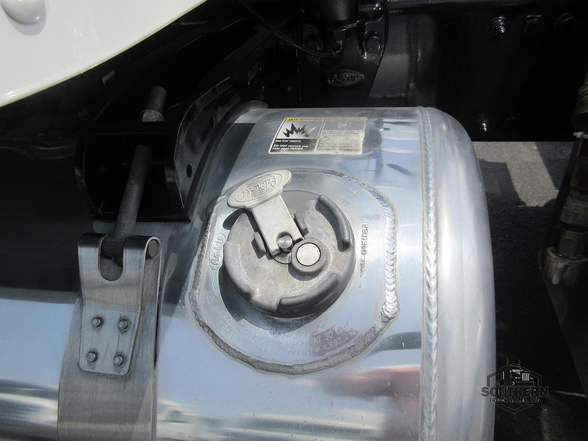 Used 2019 PETERBILT 389