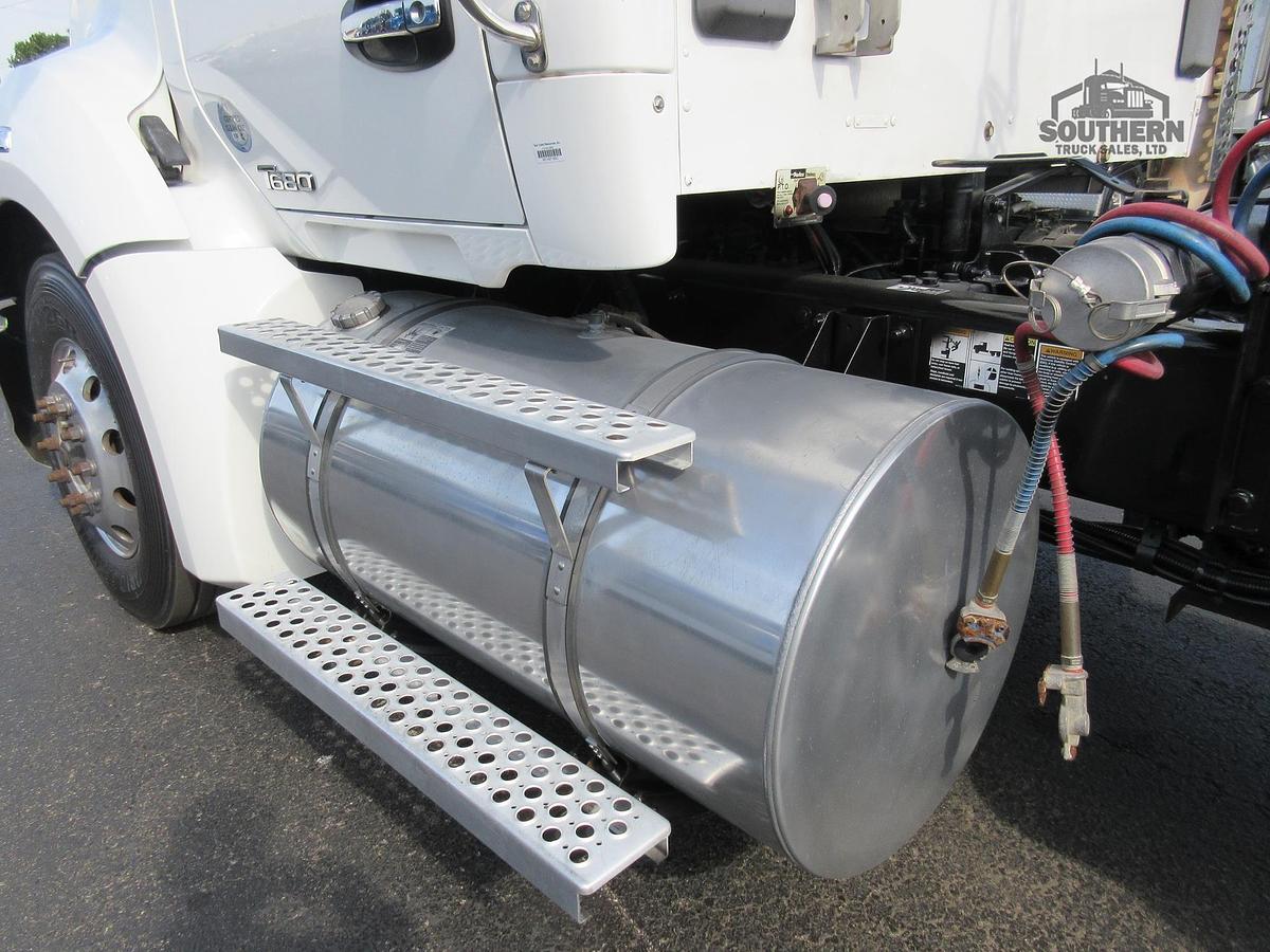 Used 2017 KENWORTH T680