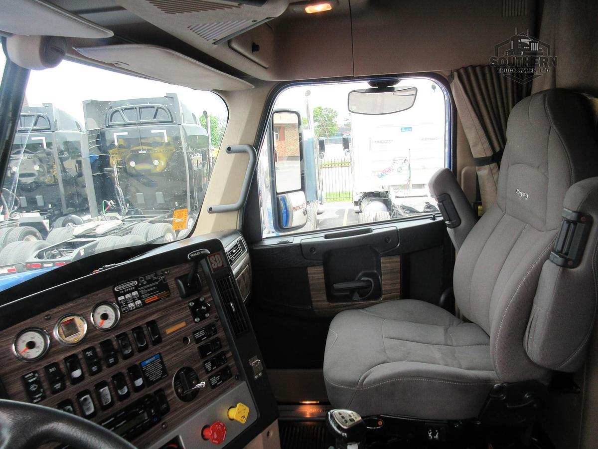 Used 2015 FREIGHTLINER CORONADO 122 SD