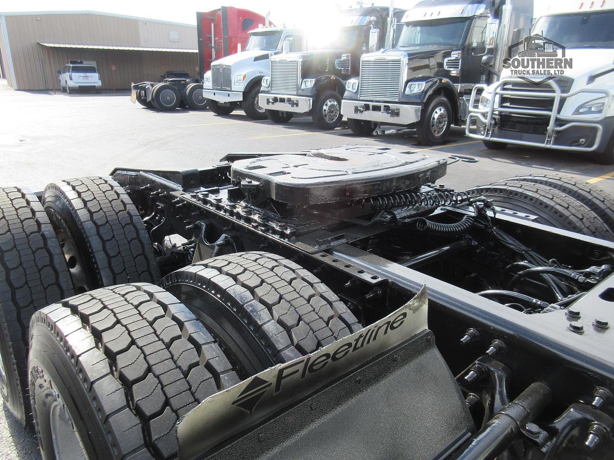 Used 2021 INTERNATIONAL LT