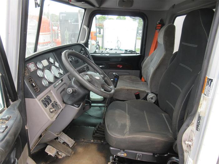 Used 2015 PETERBILT 365