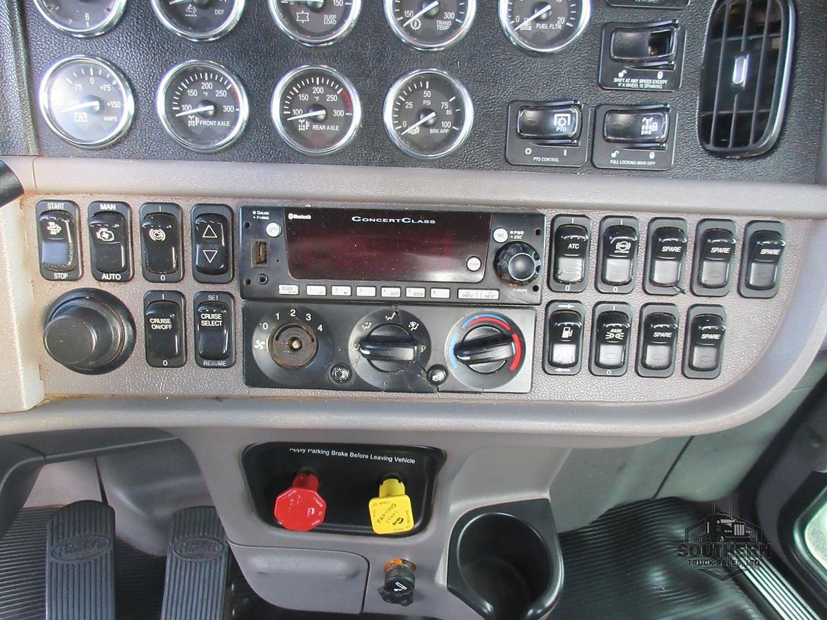 Used 2021 PETERBILT 389