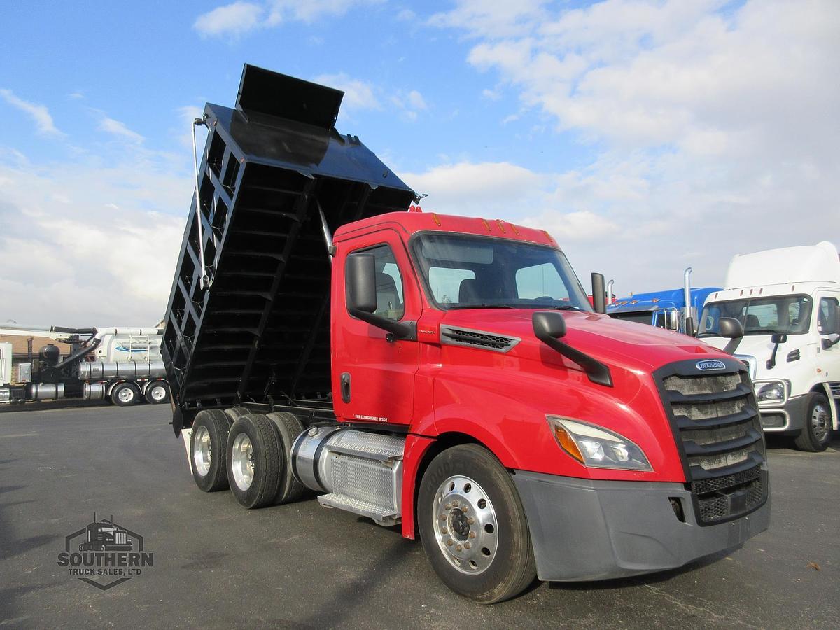 Used 2020 FREIGHTLINER CASCADIA 126